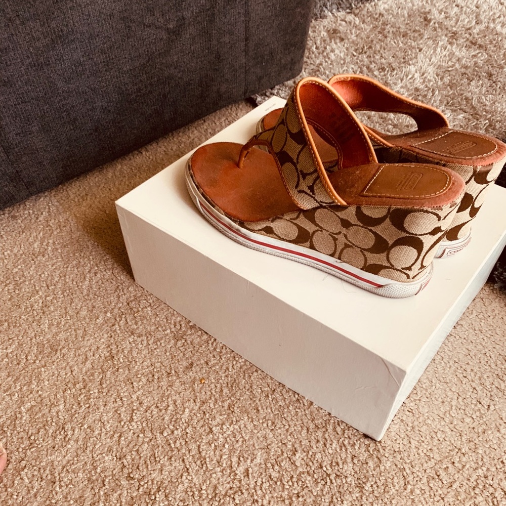 COPY - Coach wedges